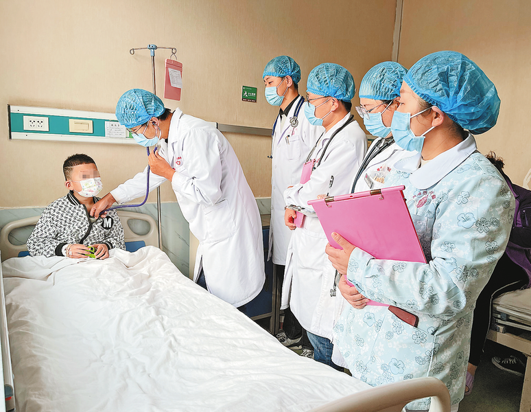 醫(yī)者仁心，護佑兒童健康