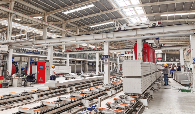 鏡頭下的火熱生產(chǎn)瞬間