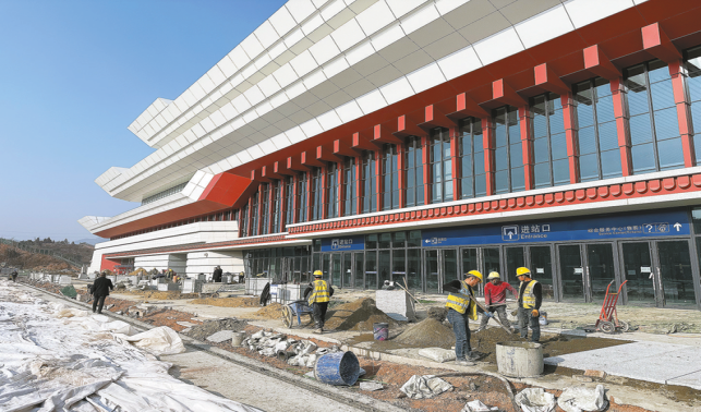 歸程有暖 堅守有光