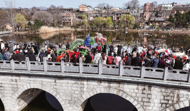 棣花社火中的鼓