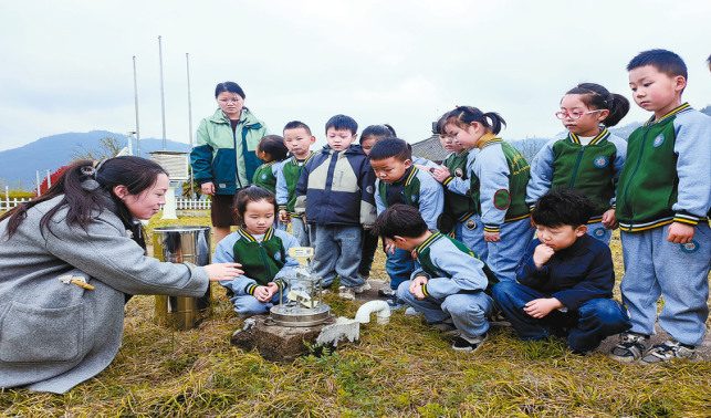 童心探氣象 科學伴成長