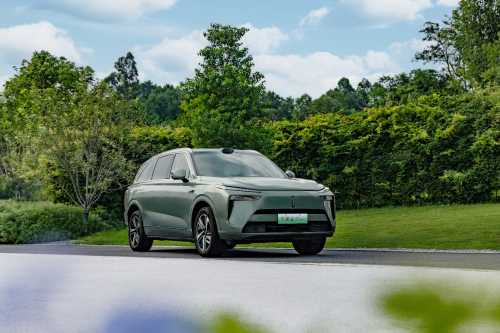 央視《頂級實驗室》走進長城，魏牌全新藍山智能科技真硬核！