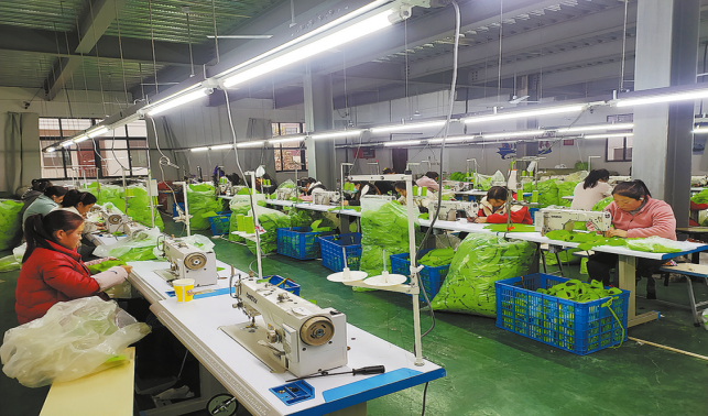 “讓更多的留守姐妹有就業(yè)機會”