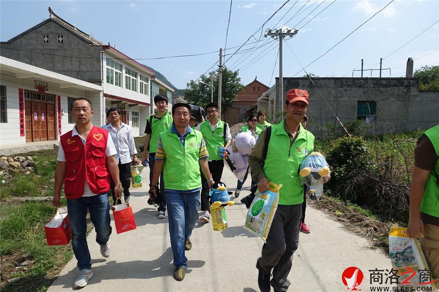 “陜西大眼蛙公益”為山里孩子圓夢，陪孩子過兒童節(jié)